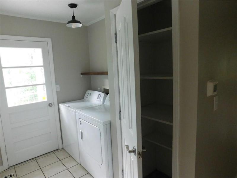 Image for property 182 TROY Street, Commerce, GA 30529