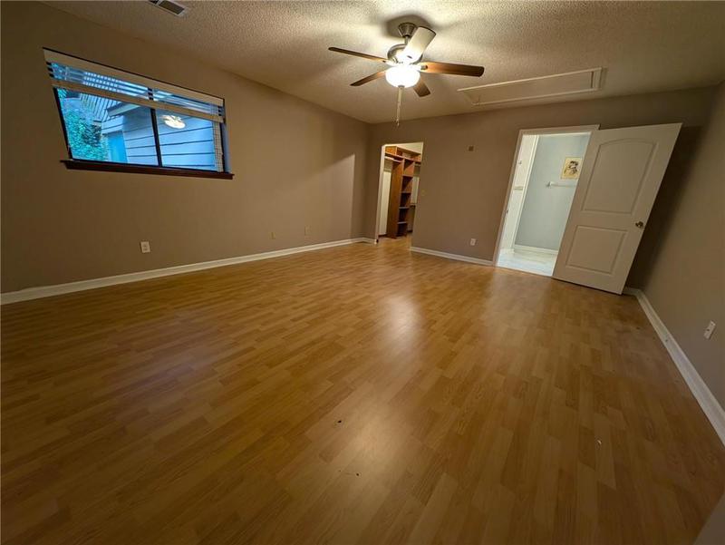 Image for property 842 Bonnie Glen Drive, Marietta, GA 30067