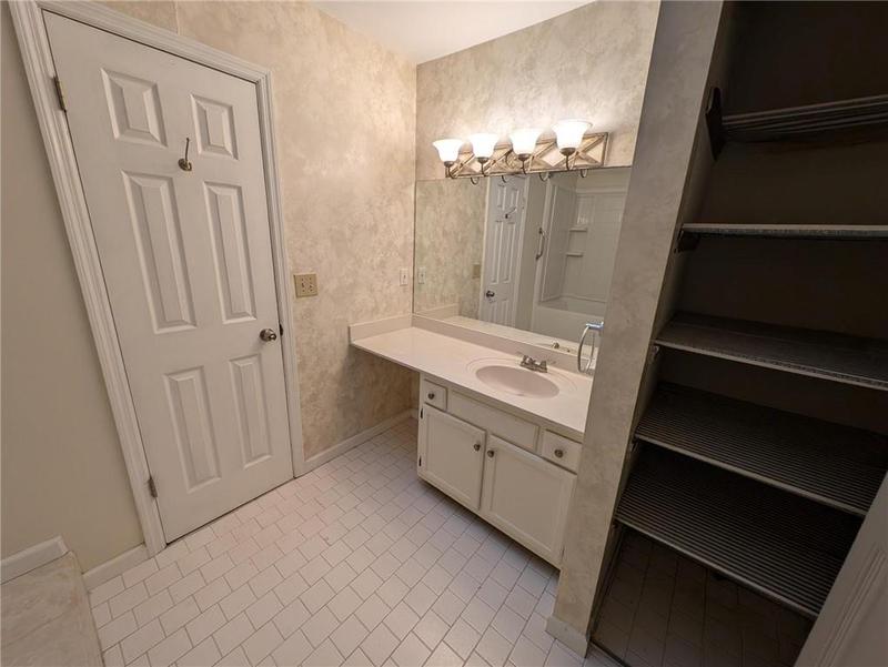 Image for property 842 Bonnie Glen Drive, Marietta, GA 30067
