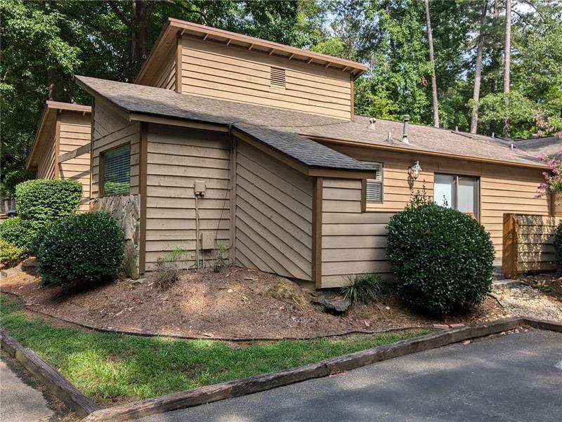 Image for property 842 Bonnie Glen Drive, Marietta, GA 30067