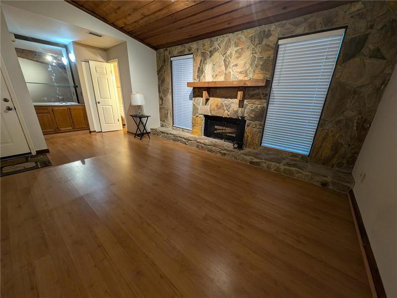 Image for property 842 Bonnie Glen Drive, Marietta, GA 30067
