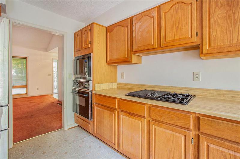 Image for property 175 Carriage Gate Drive, Sharpsburg, GA 30277