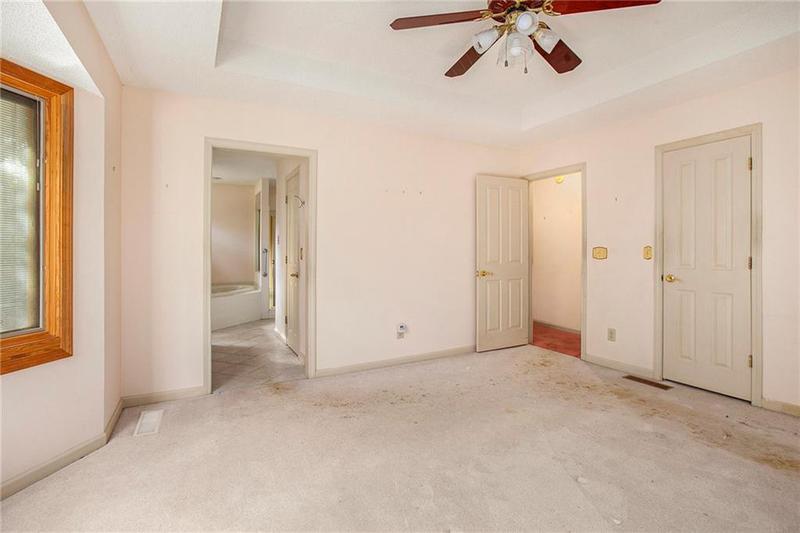 Image for property 175 Carriage Gate Drive, Sharpsburg, GA 30277