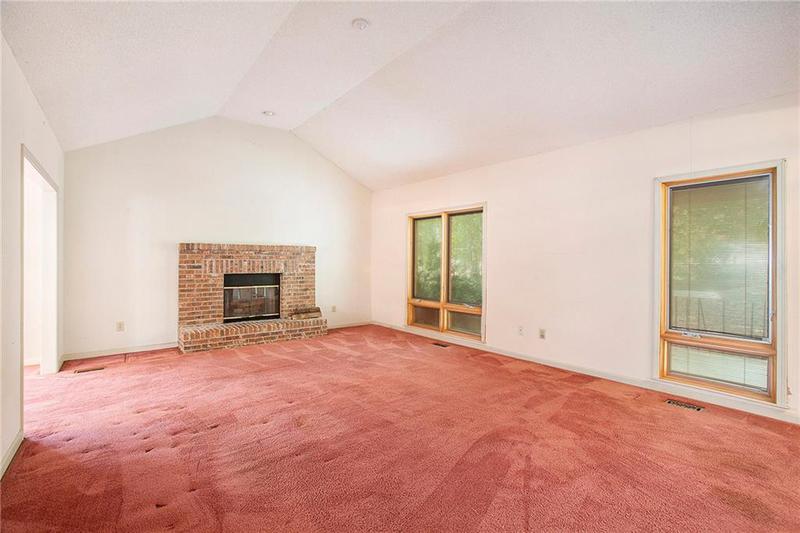 Image for property 175 Carriage Gate Drive, Sharpsburg, GA 30277