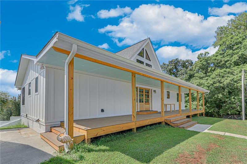 Image for property 518 Overlook Drive, Dawsonville, GA 30534