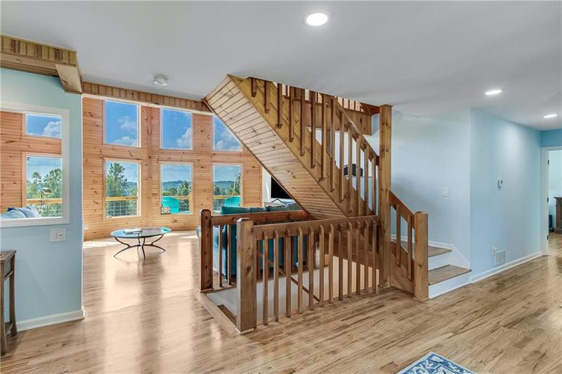 Image for property 518 Overlook Drive, Dawsonville, GA 30534