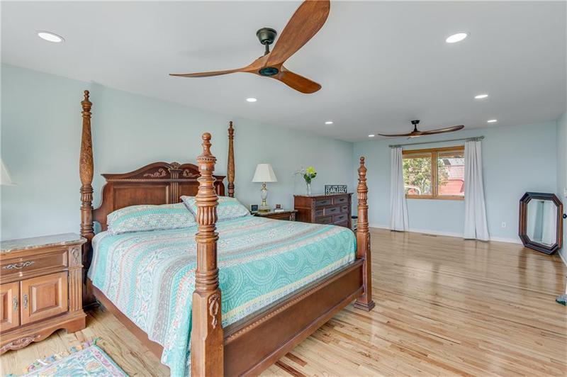 Image for property 518 Overlook Drive, Dawsonville, GA 30534
