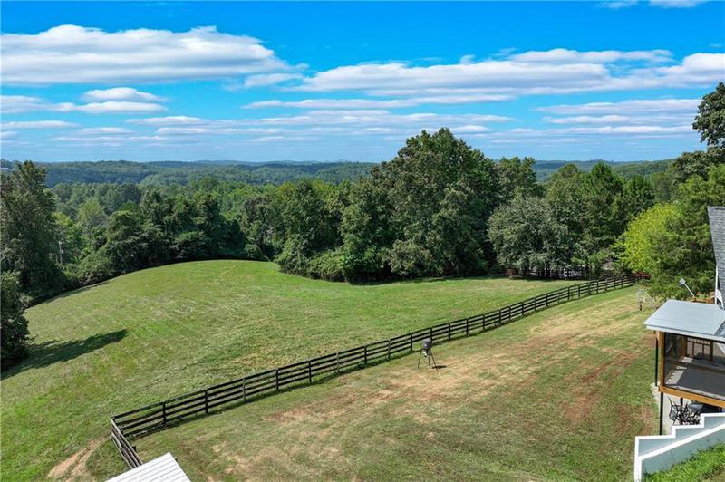Image for property 518 Overlook Drive, Dawsonville, GA 30534