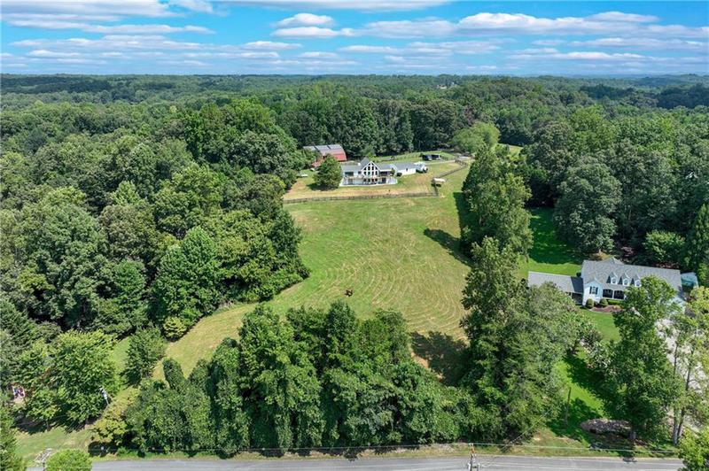 Image for property 518 Overlook Drive, Dawsonville, GA 30534