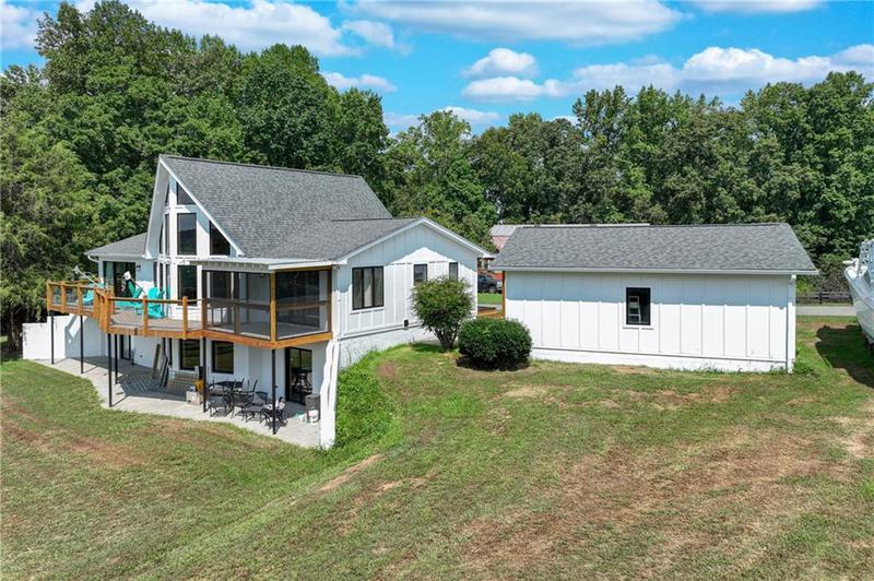 Image for property 518 Overlook Drive, Dawsonville, GA 30534