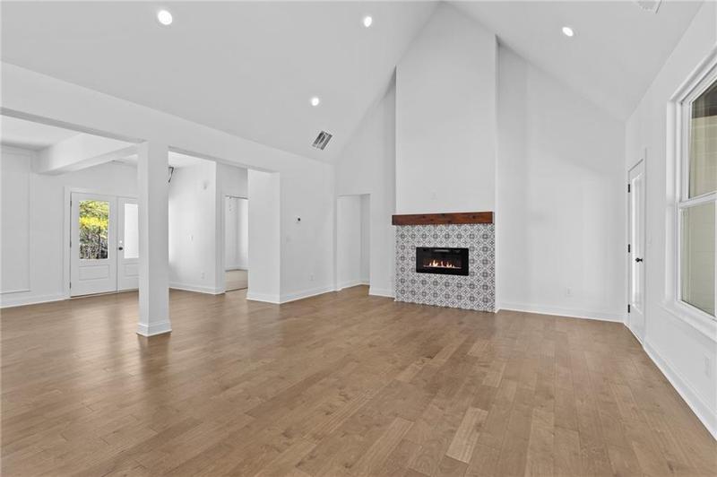 Image for property 61 Caden Lane, Athens, GA 30607