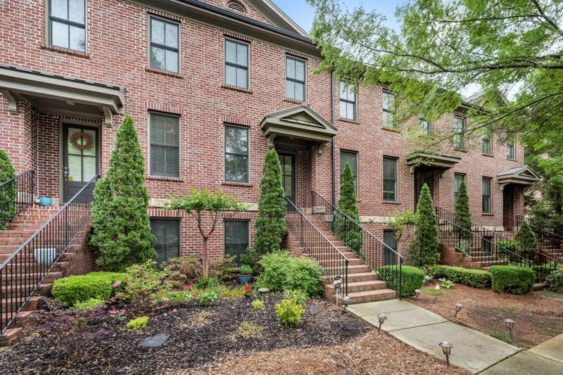 Image for property 2038 Heathermere Way, Roswell, GA 30075