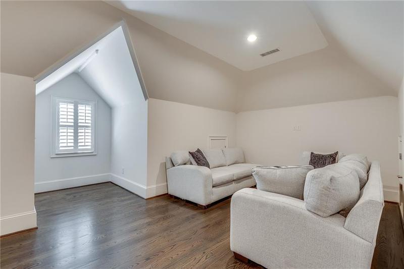 Image for property 187 Fontaine Road, Mableton, GA 30126