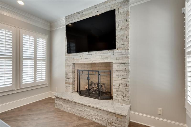 Image for property 187 Fontaine Road, Mableton, GA 30126