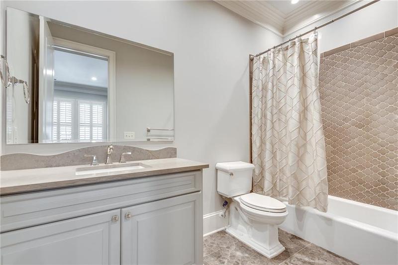 Image for property 187 Fontaine Road, Mableton, GA 30126