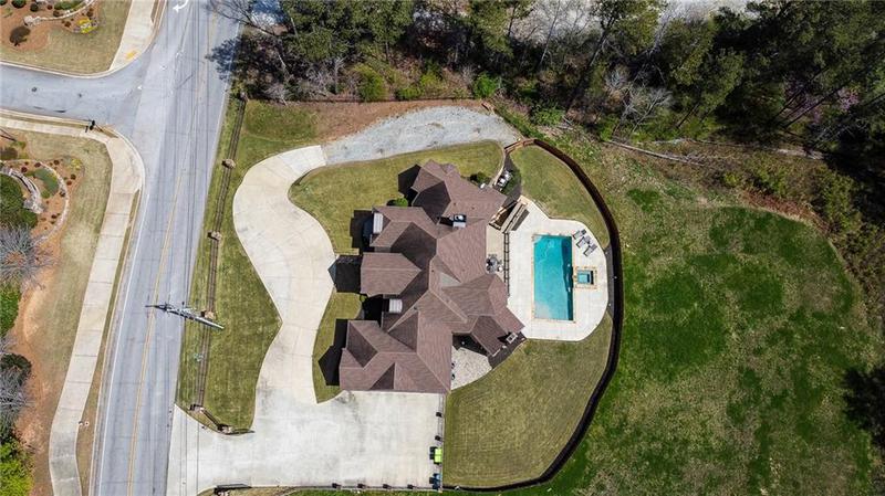 Image for property 187 Fontaine Road, Mableton, GA 30126