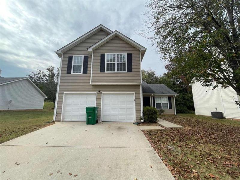 Image for property 3063 Stonebridge Creek Drive, Lithonia, GA 30058