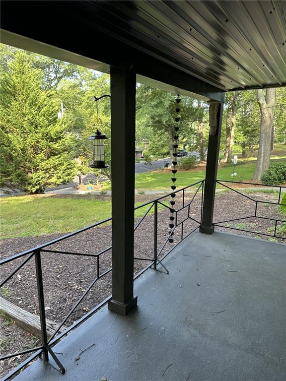 Image for property 394 Christopher Drive, Gainesville, GA 30501