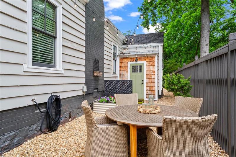 Image for property 574 Chicasaw Drive, Marietta, GA 30060