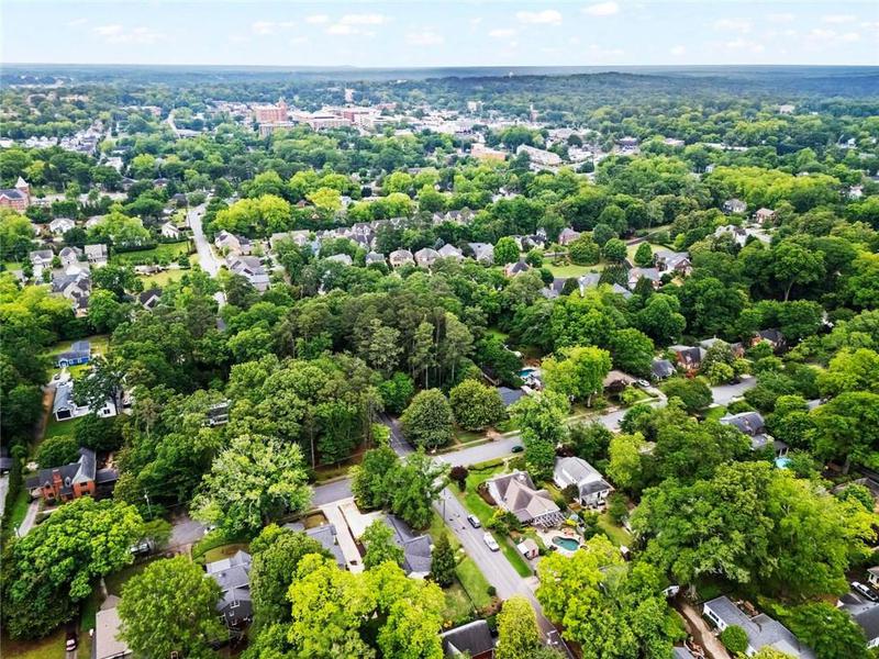 Image for property 574 Chicasaw Drive, Marietta, GA 30060