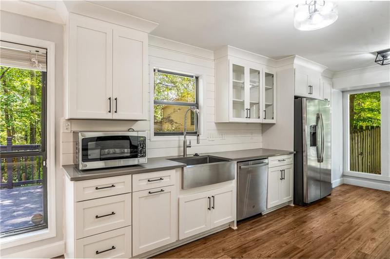 Image for property 330 Parsons Branch, Alpharetta, GA 30022