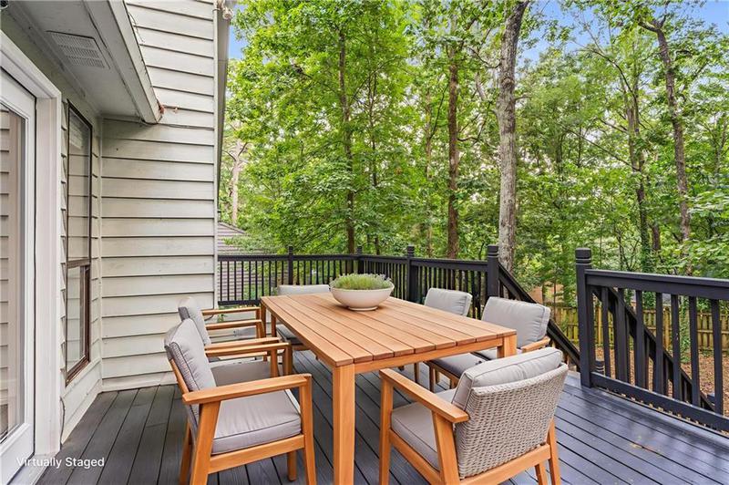 Image for property 330 Parsons Branch, Alpharetta, GA 30022