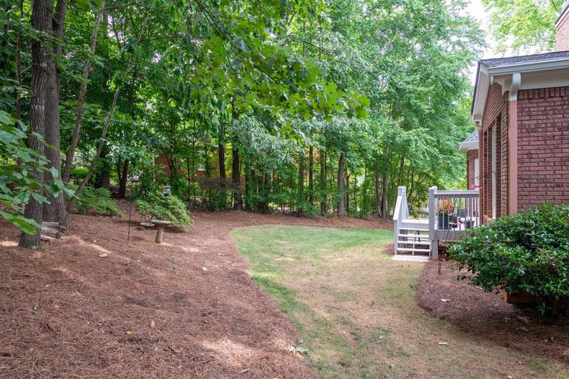 Image for property 929 Thousand Oaks Bend, Kennesaw, GA 30152