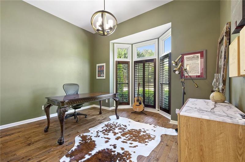 Image for property 150 Park Creek Drive, Alpharetta, GA 30005