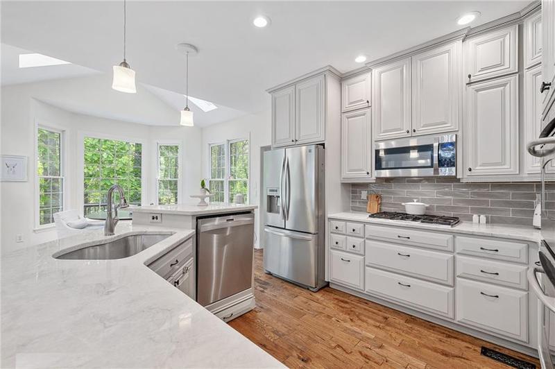 Image for property 150 Park Creek Drive, Alpharetta, GA 30005