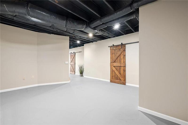 Image for property 150 Park Creek Drive, Alpharetta, GA 30005