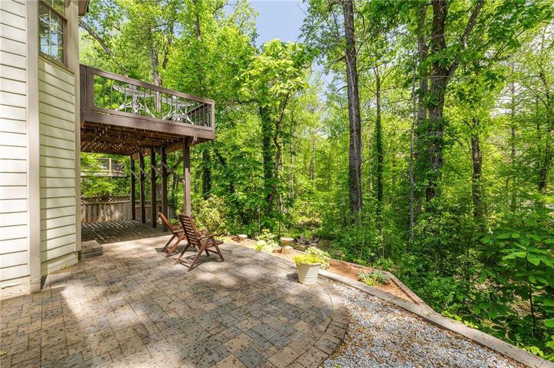Image for property 150 Park Creek Drive, Alpharetta, GA 30005