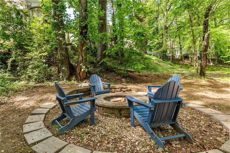 Image for property 150 Park Creek Drive, Alpharetta, GA 30005