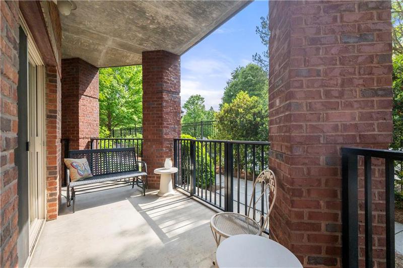 Image for property 200 River Vista Drive 120, Atlanta, GA 30339