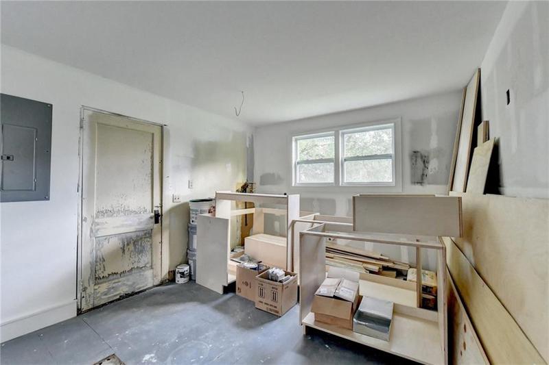Image for property 1111 Park Circle, Conyers, GA 30012