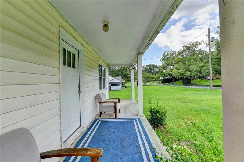 Image for property 1111 Park Circle, Conyers, GA 30012