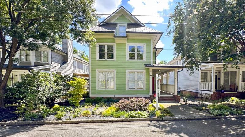 Image for property 79 Hammock Place, Atlanta, GA 30312