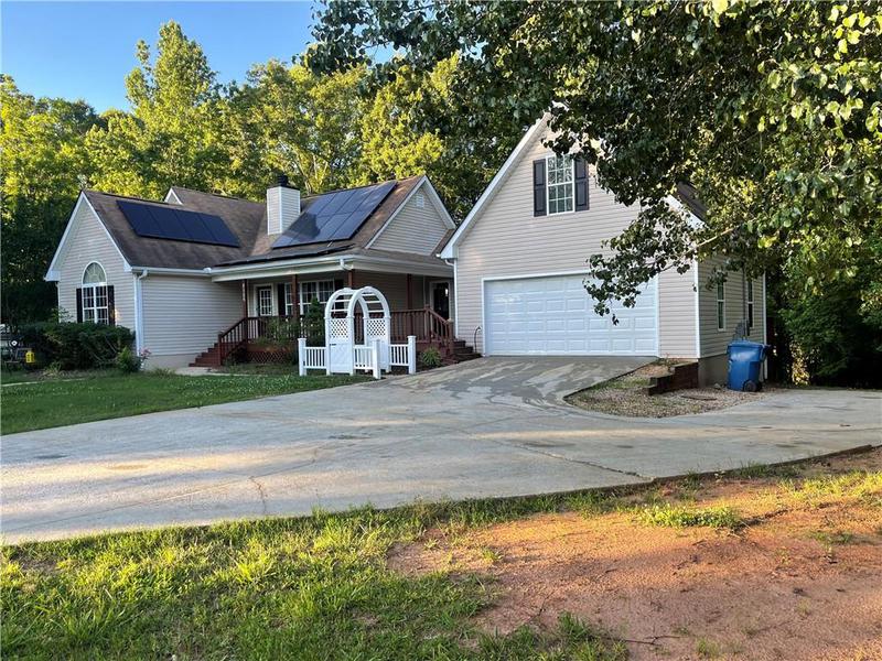 Image for property 1012 River Bluff Drive, Winder, GA 30680