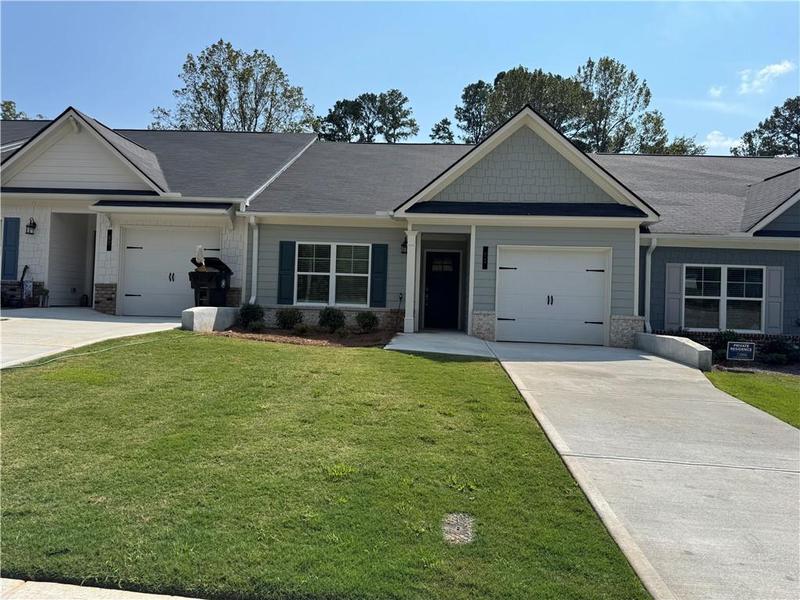 Image for property 73 Silver Leaf Lane, Dawsonville, GA 30534