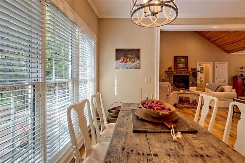Image for property 10 Quiet Place Lane, Clayton, GA 30525