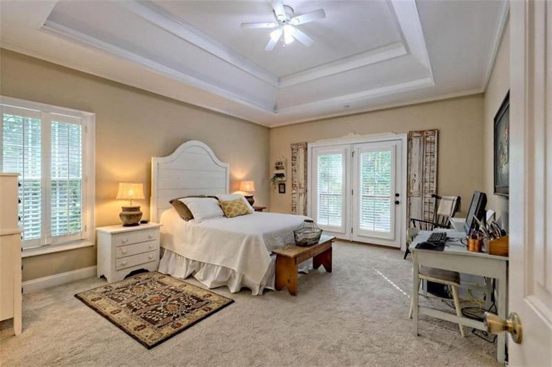 Image for property 10 Quiet Place Lane, Clayton, GA 30525