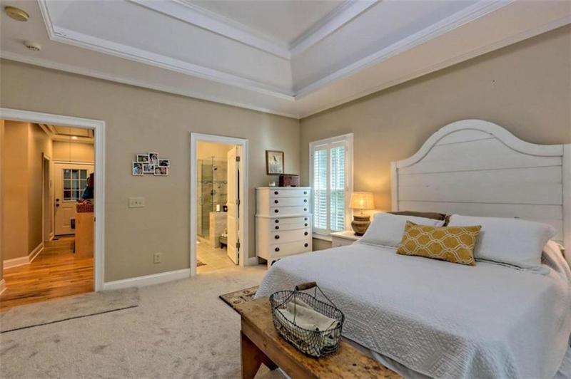 Image for property 10 Quiet Place Lane, Clayton, GA 30525