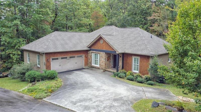 Image for property 10 Quiet Place Lane, Clayton, GA 30525