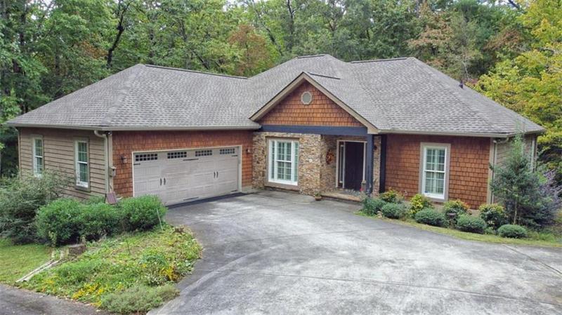 Image for property 10 Quiet Place Lane, Clayton, GA 30525