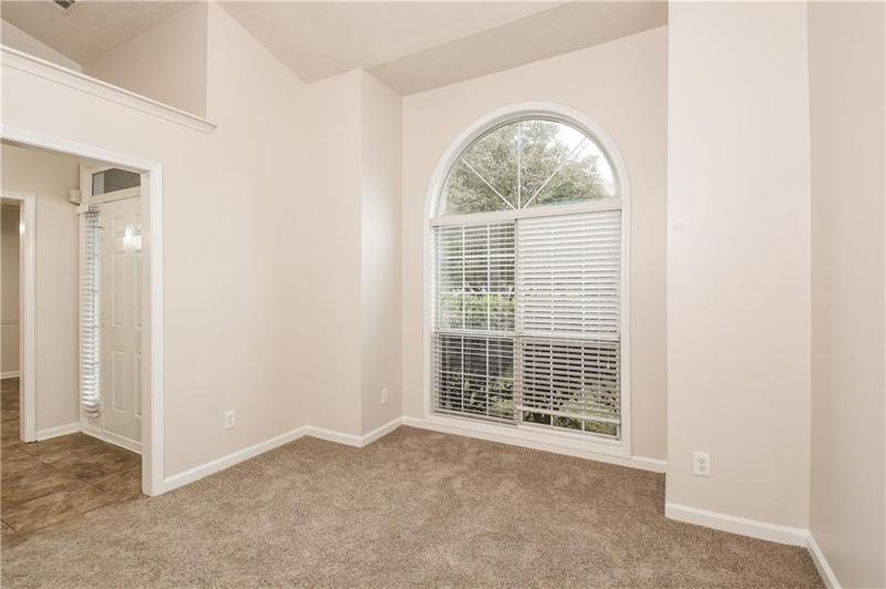 Image for property 949 Heartwood Circle, Lawrenceville, GA 30043