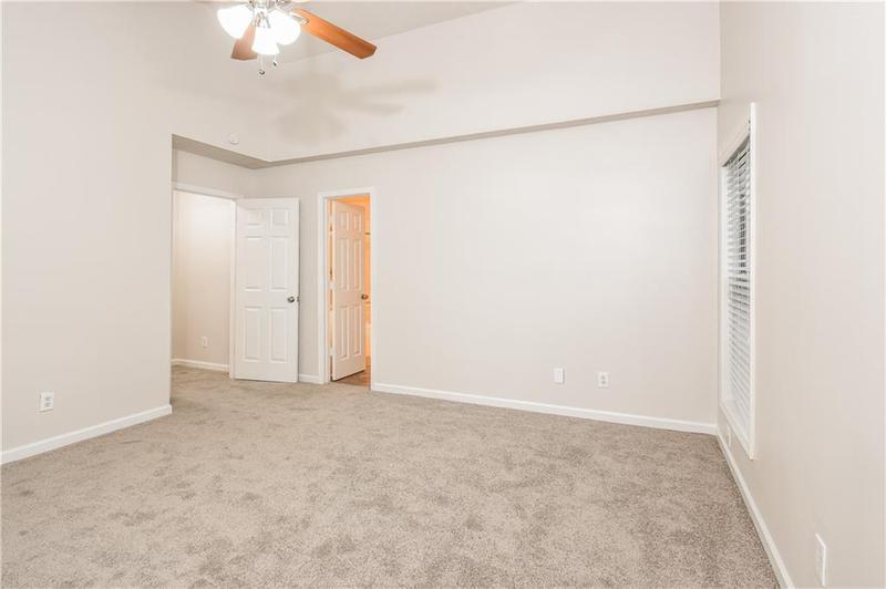 Image for property 949 Heartwood Circle, Lawrenceville, GA 30043