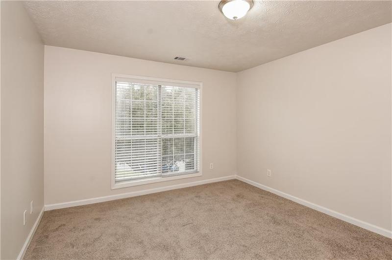 Image for property 949 Heartwood Circle, Lawrenceville, GA 30043