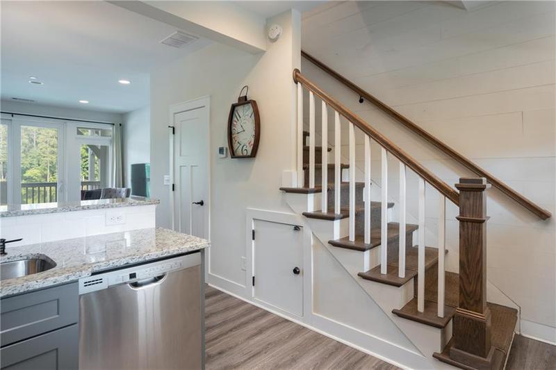 Image for property 7100 Lunker Lake Drive 101, Douglasville, GA 30135