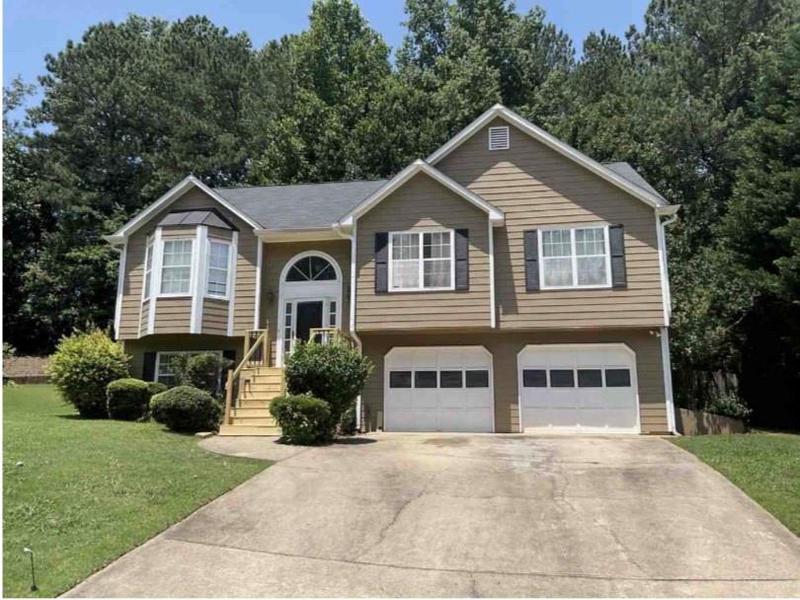 Image for property 2620 Abbotts Glen Drive, Acworth, GA 30101