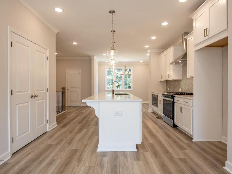 Image for property 1995 Deco Drive, Kennesaw, GA 30144