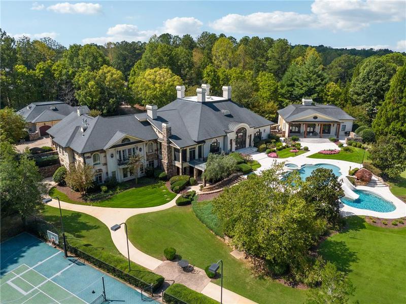 Image for property 811 Hawks Nest Court, Ball Ground, GA 30107